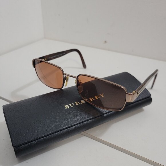Burberry Prescription Sunglasses with original case - Picture 1 of 7